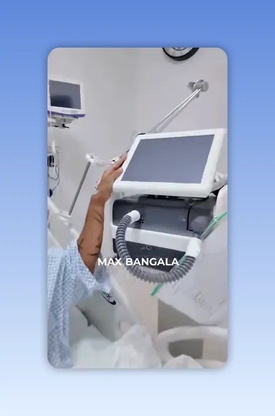 Appareil médical avec grand écran dans une chambre d hôpital